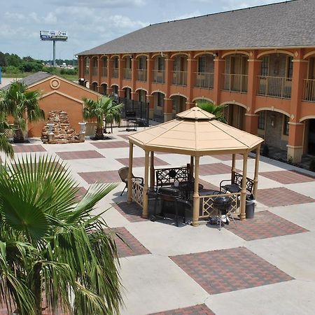 Executive Inn Brookshire Exterior photo